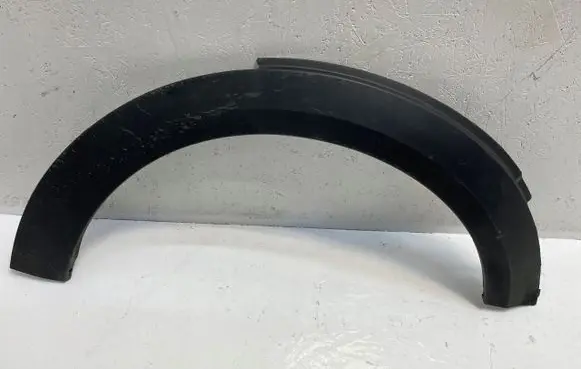 Mini Cooper Countryman R60 Front arch trim 9800762
