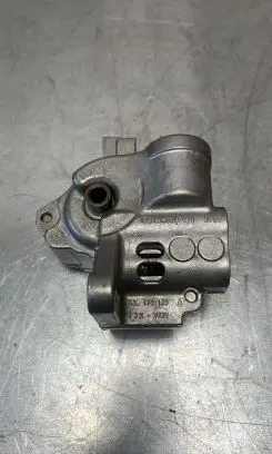 Volkswagen Amarok Oil pump 03l115105f