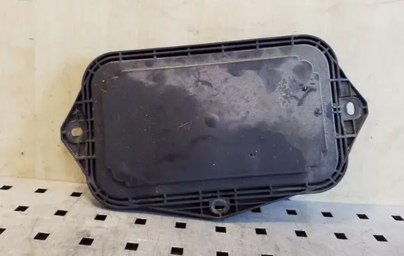 Audi TT TTS Mk2 Other engine bay part 1K0941369A