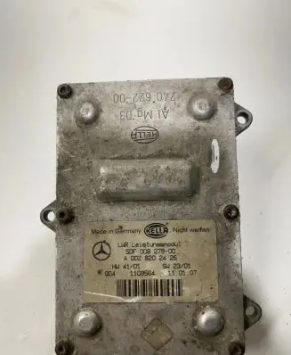 Mercedes-Benz E W211 Headlight ballast module Xenon A0028202426 5DF00827900 00739074