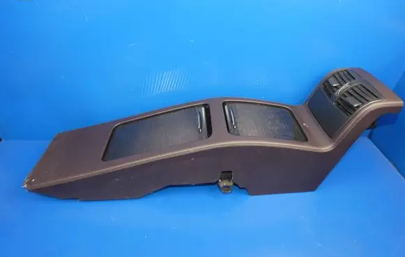 Mercedes-Benz CLS C218 X218 Center console 