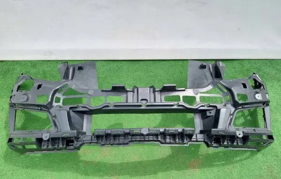 Mercedes-Benz R W251 Front bumper lip 