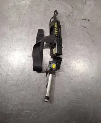 Volvo C30 Front seatbelt 