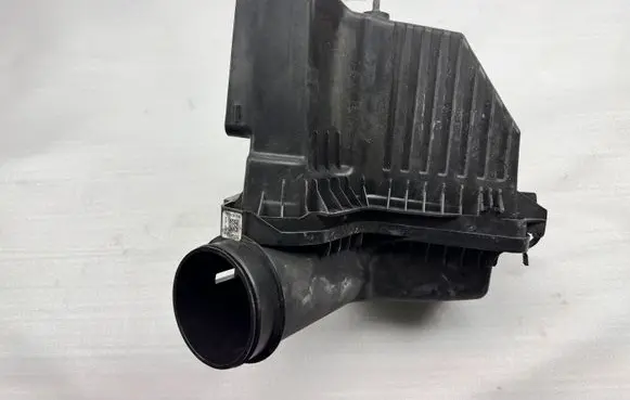 Ford Mustang VI Air filter FR3C9A612AD FR3C9A612A