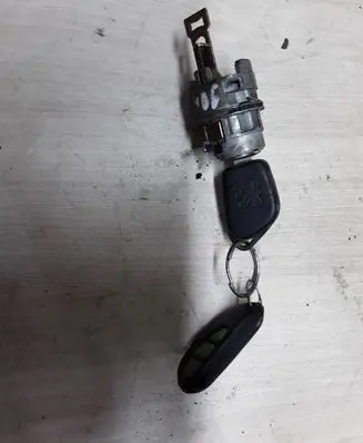 Peugeot 406 Ignition lock