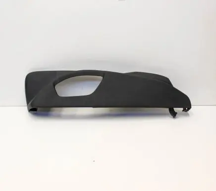 Volvo XC70 Front door seat control surround trim 39892972