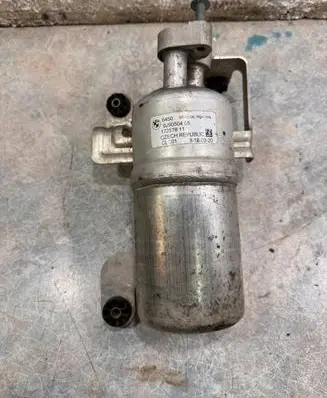 BMW i3 Air conditioning (A/C) air dryer 9290504