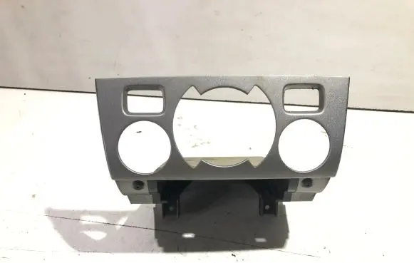 Peugeot 308 Climate control/heater control trim 9670529177
