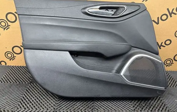 Alfa Romeo Giulia Front door card panel trim 01561388240