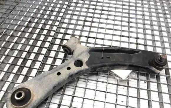 Fiat Sedici Front control arm