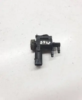 Audi A4 S4 B7 8E 8H Turbo solenoid valve 1J0906283C