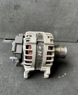 Volkswagen PASSAT B8 Generator/alternator 04C903023L F000BL08F2