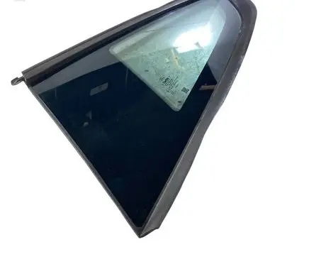Ford Mustang VI Rear side window FR3B6329701A 43R000262 E000251