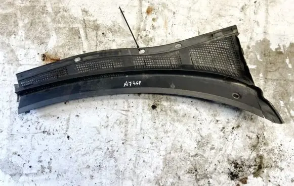 Mazda 3 I Wiper trim BP4K507R1 BP4K-507R1
