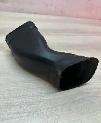 Volvo S90, V90 Air intake duct part 31370264
