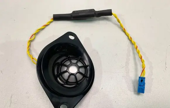 BMW 4 F36 Gran coupe Front door high frequency speaker 9184795