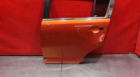 KIA Sportage Rear door