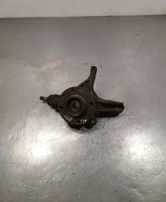 Citroen C4 II Front wheel hub spindle knuckle