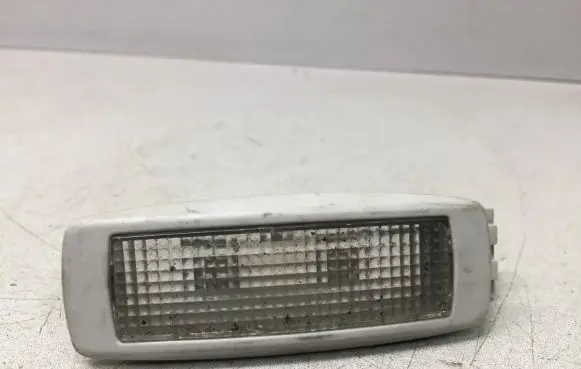 Volkswagen PASSAT B5.5 Rear seat light 3B9947101A