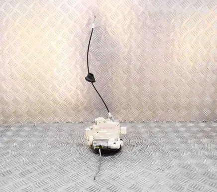 Audi A4 S4 B7 8E 8H Front door lock 8E1837016AA
