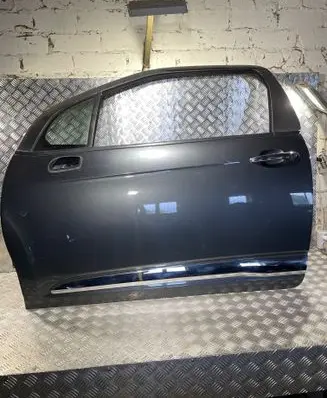 Door (2 Door Coupe)