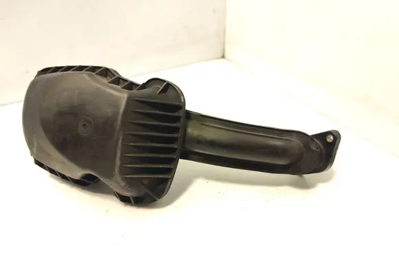Volvo V60 Intake resonator 30774691