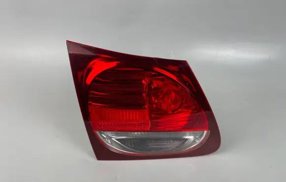 Lexus GS 300 350 430 450H Tailgate rear/tail lights