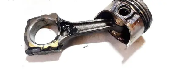 Piston with connecting rod