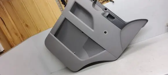 Volkswagen Transporter - Caravelle T5 Front door card panel trim 7H0867103M