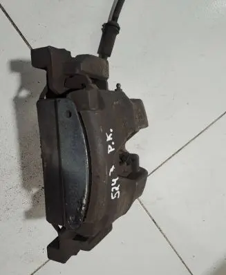 Mercedes-Benz ML W166 Front brake caliper Nocode