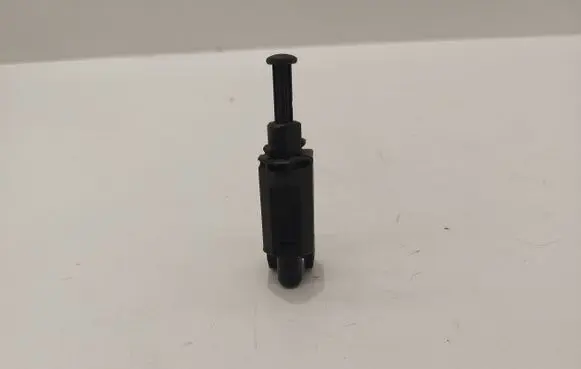 Volkswagen Golf II Brake pedal sensor switch 191945515