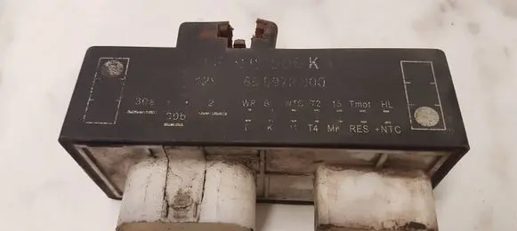 Seat Leon (1M) Coolant fan relay 1J0919506K 898972000