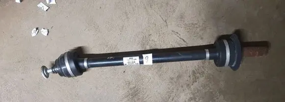 BMW 5 G30 G31 Rear driveshaft 8664629