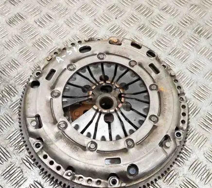 Volkswagen Caddy Clutch set kit 03G141025N