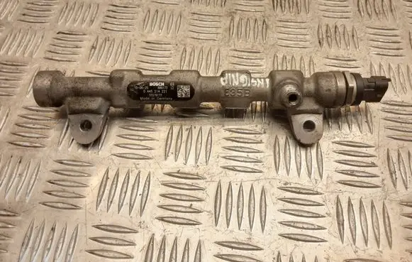 Opel Insignia A Fuel main line pipe 0445214221