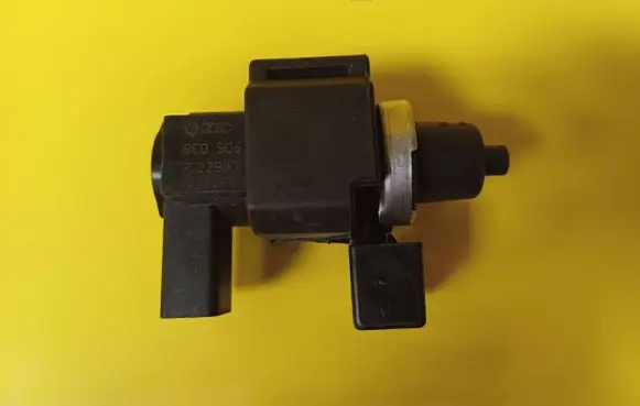 Audi A4 S4 B6 8E 8H Turbo solenoid valve 059906629A 8E0906628
