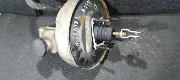 Hyundai Lantra II Brake booster