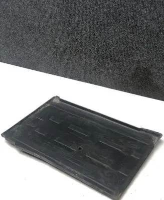 Peugeot 308 Battery tray 9806108580