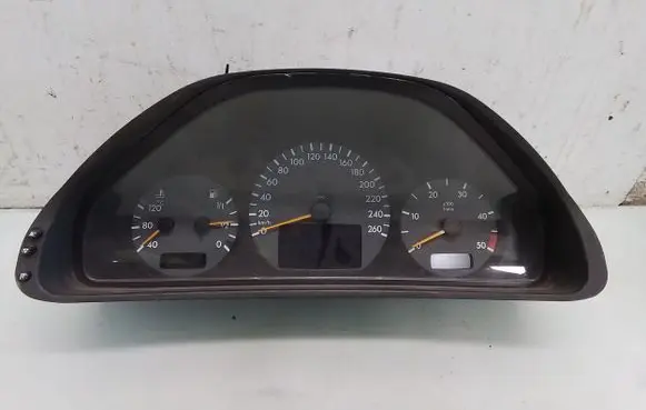 Mercedes-Benz E W210 Speedometer (instrument cluster) 87001357