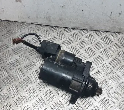 Volkswagen Golf VI Starter motor 1005831365