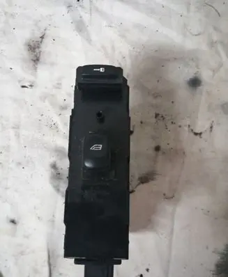 Volvo XC90 Electric window control switch 30746075