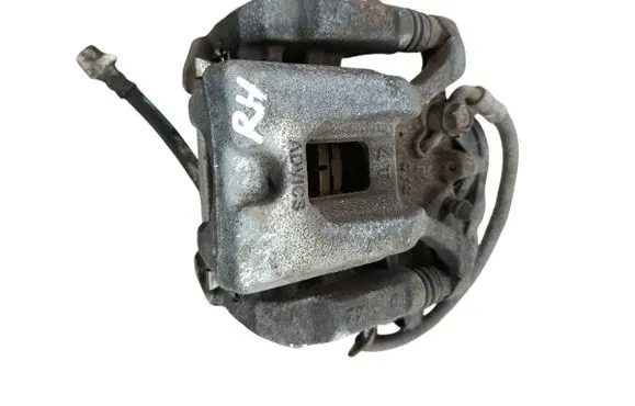 Toyota RAV 4 (XA50) Rear brake caliper