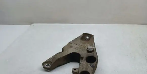 BMW X3 F25 Engine mounting bracket 6784827 22116784827