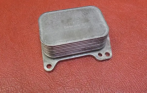 Opel Astra K Transmission/gearbox oil cooler 55570685