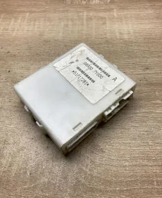 Nissan Maxima A34 Other control units/modules 988007Y000