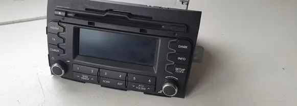 KIA Sportage Radio/CD/DVD/GPS head unit