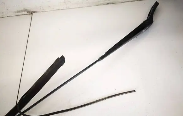 Skoda Octavia Mk2 (1Z) Front wiper blade arm 1z0955409a
