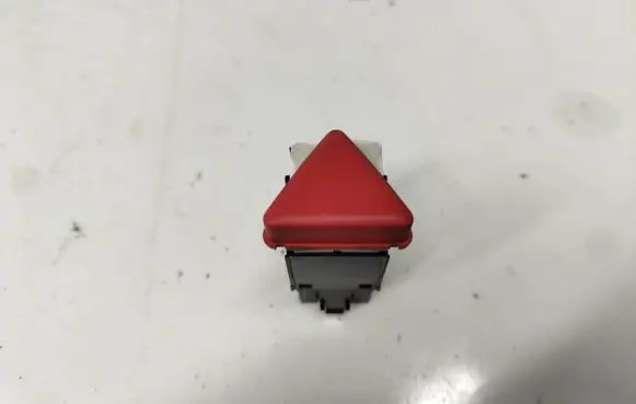 Volkswagen Jetta V Hazard light switch 1K0953509A