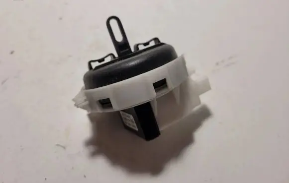 Mercedes-Benz S W220 Valve vacuum 2208000375 400291B