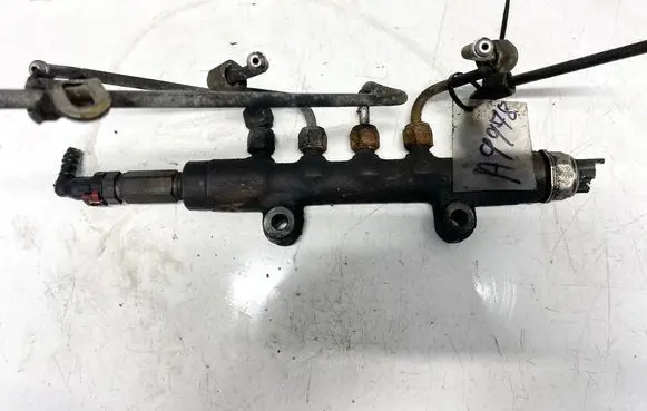 Ford Transit Fuel main line pipe